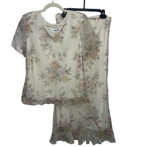 Vintage J.B.S. Floral 2 Piece Set| Skirt and Blouse Fairycore Bridal Womens XL
